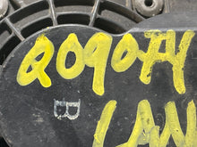 Load image into Gallery viewer, THROTTLE BODY Range Rover Sport LR3 2005 05 2006 06 4.4L - NW246457
