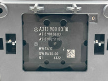 Load image into Gallery viewer, Radio  MERCEDES E-CLASS 2017 - NW549710
