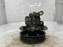 Load image into Gallery viewer, Power Steering Pump Mercury Mariner 2005 - NW162944
