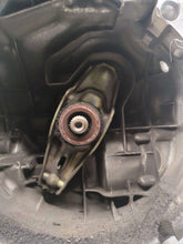 Load image into Gallery viewer, Transmission  PORSCHE BOXSTER 2002 - NW550181
