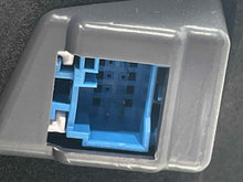 Load image into Gallery viewer, [INVENTORYCAR_YEAR_MAKE_MODEL] OUTER TAIL LIGHT LAMP Right - NW550680
