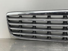 Load image into Gallery viewer, GRILLE Cadillac Deville DHS DTS 00 01 02 03 04 05 - NW550597
