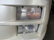 Load image into Gallery viewer, PARKLAMP STS 2005 05 2006 06 2007 07 2008 08 2009 09 10 11 Left - NW551352
