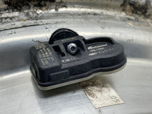 Load image into Gallery viewer, Wheel Rim Cadillac STS 2008 - NW552357
