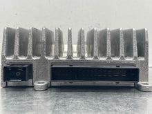 Load image into Gallery viewer, AMPLIFIER E250 Van C250 C300 C350 C63 CLS550 CLS63 E250D E300 12-15 - NW555563
