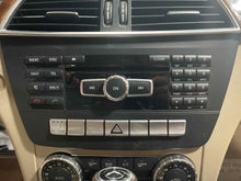 Load image into Gallery viewer, RADIO Mercedes-Benz C250 C300 C350 C63 2014 14 2015 15 - NW557300
