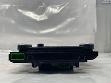 Load image into Gallery viewer, Radio Control panel Volvo XC70 2008 08 - NW376157
