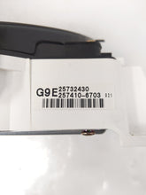 Load image into Gallery viewer, Speedometer Cluster Cadillac Seville 2001 - NW159303
