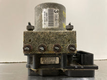 Load image into Gallery viewer, ABS PUMP Freestyle Five Hundred Montego 2005 05 2006 06 2007 07 - NW347
