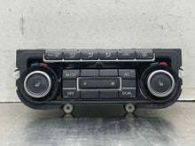 Load image into Gallery viewer, TEMPERATURE CONTROLS Volkswagen EOS Jetta 12 13 14 15 - NW556932
