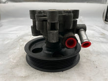 Load image into Gallery viewer, POWER STEERING PUMP Volkswagen Routan 2009 09 2010 10 2011 11 - NW164211

