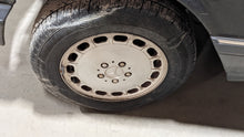 Load image into Gallery viewer, WHEEL 300E 420 350 560SEC 560SEL 16x6.5 88 89 90 91 - NW377001
