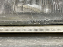 Load image into Gallery viewer, HEADLIGHT LAMP ASSEMBLY 300ce 300d 300e 300sdl 300se 300sel 86-91 Right - NW376962
