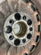 Load image into Gallery viewer, WHEEL 300E 420 350 560SEC 560SEL 16x6.5 88 89 90 91 - NW377003
