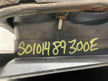 Load image into Gallery viewer, TAIL LIGHT LAMP ASSEMBLY 300cd 300ce 300d 300e 300sd 300sdl 81-91 Right - NW376992
