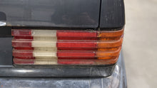 Load image into Gallery viewer, TAIL LIGHT LAMP ASSEMBLY 300cd 300ce 300d 300e 300sd 300sdl 81-91 Right - NW376992
