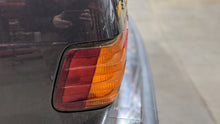 Load image into Gallery viewer, TAIL LIGHT LAMP ASSEMBLY 300cd 300ce 300d 300e 300sd 300sdl 81-91 Left - NW376993
