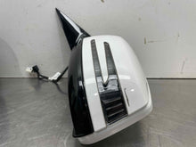 Load image into Gallery viewer, SIDE VIEW DOOR MIRROR E300 E350 E400 E550 E63 11 12 13 Left - NW552870
