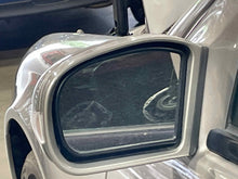 Load image into Gallery viewer, SIDE VIEW MIRROR Mercedes C230 C280 C240 2001 01 2002 02 2003 03 04 - 06 Left - NW556447
