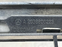 Load image into Gallery viewer, GRILLE Mercedes C320 C240 C2303 2001 01 2002 02 2003 03 2004 04 Upper - NW556916
