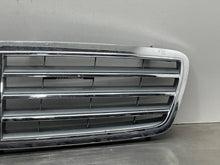 Load image into Gallery viewer, GRILLE Mercedes C320 C240 C2303 2001 01 2002 02 2003 03 2004 04 Upper - NW556916
