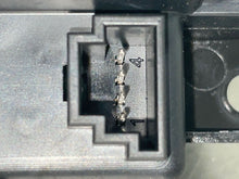 Load image into Gallery viewer, Radio  MERCEDES E-CLASS 2015 - NW377513
