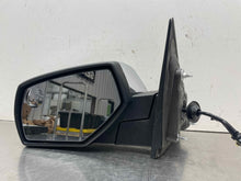 Load image into Gallery viewer, [INVENTORYCAR_YEAR_MAKE_MODEL] SIDE VIEW DOOR MIRROR Left - NW551039
