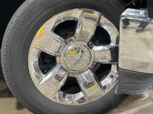 Load image into Gallery viewer, [INVENTORYCAR_YEAR_MAKE_MODEL] WHEEL RIM 20x9 20x9, 6 lug, 5-1/2" - NW557732
