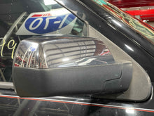 Load image into Gallery viewer, [INVENTORYCAR_YEAR_MAKE_MODEL] SIDE VIEW DOOR MIRROR Right - NW551040
