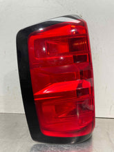 Load image into Gallery viewer, [INVENTORYCAR_YEAR_MAKE_MODEL] TAIL LIGHT LAMP ASSEMBLY Left - NW555819
