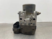 Load image into Gallery viewer, ABS ANTI-LOCK BRAKE PUMP Toyota Rav4 2004 04 2005 05 - NW377679
