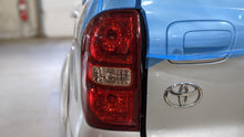 Load image into Gallery viewer, TAIL LIGHT LAMP ASSEMBLY Toyota Rav4 2004 04 2005 05 Left - NW378010
