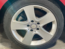 Load image into Gallery viewer, WHEEL RIM CLA45 CLA250 15-19 17x7-1/2 - NW557785
