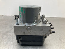 Load image into Gallery viewer, ABS ANTI-LOCK BRAKE PUMP Taurus MKS 2013 13 2014 14 - NW377677
