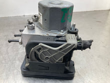 Load image into Gallery viewer, ABS ANTI-LOCK BRAKE PUMP Taurus MKS 2013 13 2014 14 - NW377677
