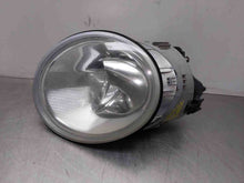 Load image into Gallery viewer, HEADLIGHT LAMP ASSEMBLY Beetle 98 99 00 01 02 03 04 05 Right - NW377878

