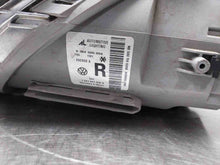 Load image into Gallery viewer, HEADLIGHT LAMP ASSEMBLY Beetle 98 99 00 01 02 03 04 05 Right - NW377878
