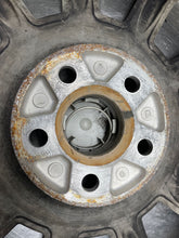 Load image into Gallery viewer, Wheel Beetle 2002 02 03 04 05 06 07 16x6.5 11 Spoke - NW378055
