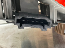Load image into Gallery viewer, OUTER TAIL LIGHT LAMP E300d E320 E320T Wagon E420 E430 E55 96-99 Left - NW377590
