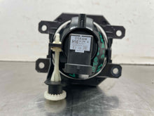 Load image into Gallery viewer, Park Lamp Light  XV CROSSTREK 2023 - NW551363
