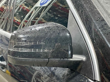 Load image into Gallery viewer, SIDE VIEW DOOR MIRROR Gl350 Gl450 Gl550 GL63 AMG 2013-2016 Right - NW556452
