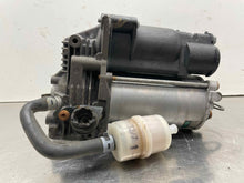 Load image into Gallery viewer, SUSPENSION AIR COMPRESSOR PUMP Gl350 Gl450 Gl550 GL63 12-19 - NW552503
