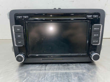 Load image into Gallery viewer, RADIO Beetle CC Golf Golf GTI Passat 10 11 12 13 14 - NW551934
