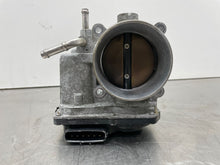 Load image into Gallery viewer, THROTTLE BODY Camry ES330 Sienna 2003 03 04 05 06 07 V6 - NW379930
