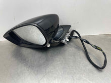 Load image into Gallery viewer, Side View Door Mirror Mazda 3 2020 - NW552866
