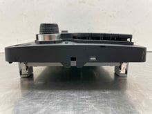 Load image into Gallery viewer, Info-Gps Screen Volkswagen Golf 2015 - NW555240
