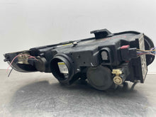Load image into Gallery viewer, HEADLIGHT LAMP ASSEMBLY Saab 9-5 06 07 08 09 10 Left - NW555225
