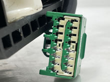 Load image into Gallery viewer, Floor Shifter Jaguar XJ8 2004 - NW383928

