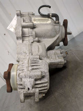 Load image into Gallery viewer, TRANSFER CASE BMW 530xi 528xi 328xi 332xi 2006 06 2007 07 2008 08 09 2010 10 - NW552190
