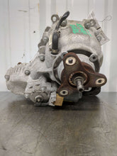 Load image into Gallery viewer, TRANSFER CASE BMW 530xi 528xi 328xi 332xi 2006 06 2007 07 2008 08 09 2010 10 - NW552190
